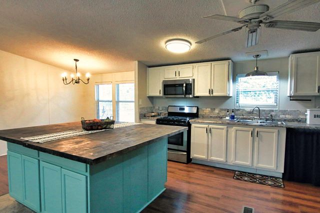 366 County Road 190, Liberty, TX 77575