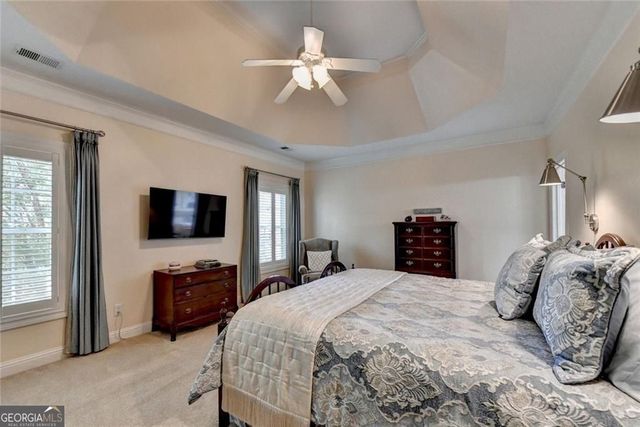 517 Sandy Cove Drive, Loganville, GA 30052