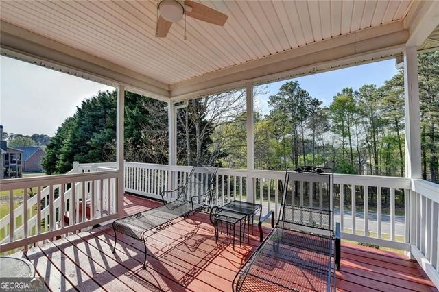 517 Sandy Cove Drive, Loganville, GA 30052