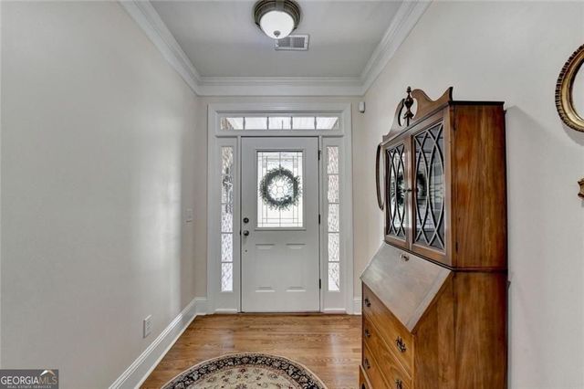 517 Sandy Cove Drive, Loganville, GA 30052