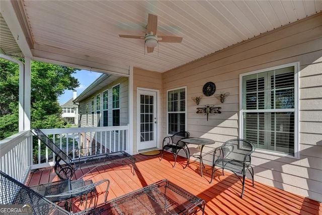 517 Sandy Cove Drive, Loganville, GA 30052