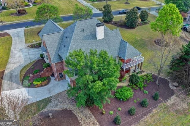 517 Sandy Cove Drive, Loganville, GA 30052