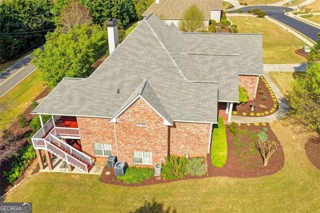 517 Sandy Cove Drive, Loganville, GA 30052