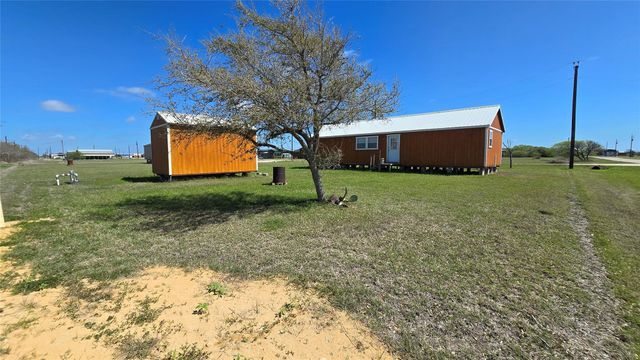 354 Haddock Drive, Palacios, TX 77465