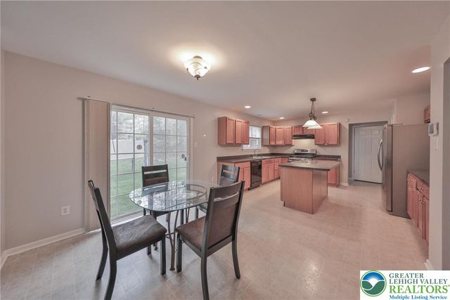 116 Daffodil Drive, Stroud Twp, PA 18301
