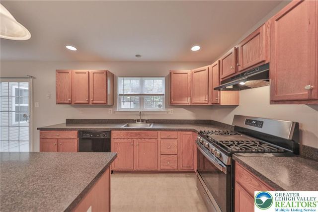 116 Daffodil Drive, Stroud Twp, PA 18301