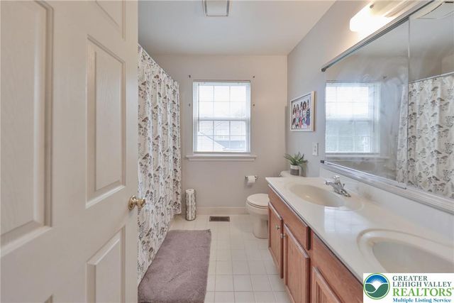116 Daffodil Drive, Stroud Twp, PA 18301