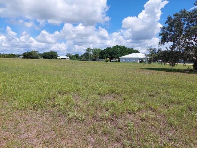 7924 Castile Road, Sebring, FL 33876