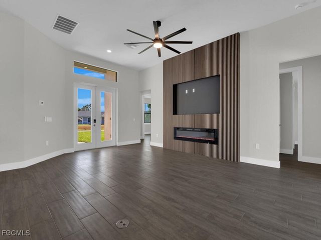 1834 NW 27th AVE, Cape Coral, FL 33993