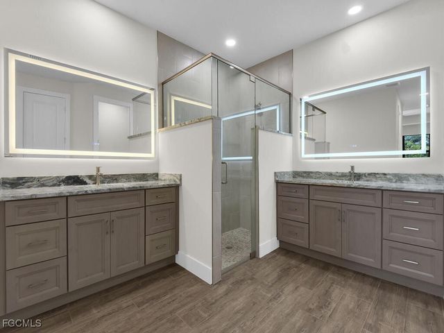 1834 NW 27th AVE, Cape Coral, FL 33993