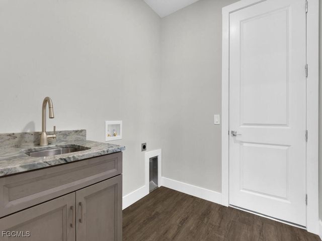 1834 NW 27th AVE, Cape Coral, FL 33993