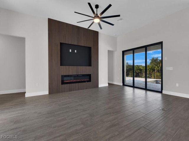 1834 NW 27th AVE, Cape Coral, FL 33993