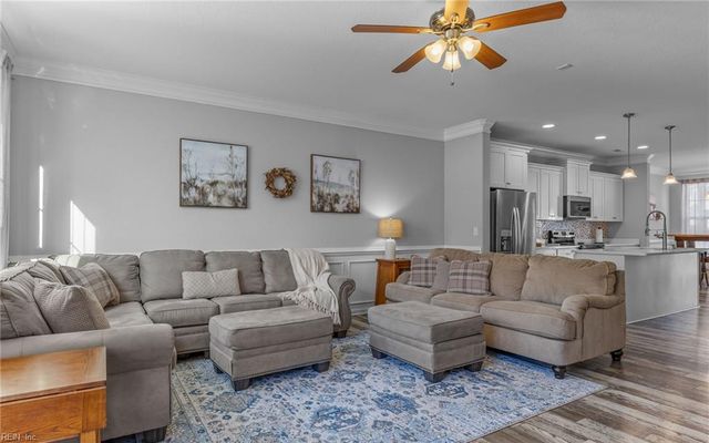 1027 E Ocean View AVE, Norfolk, VA 23503