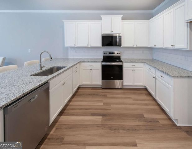 5525 Leyland Drive, Flowery Branch, GA 30542