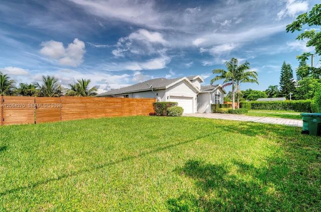 30600 SW 193rd Ave, Homestead, FL 33030