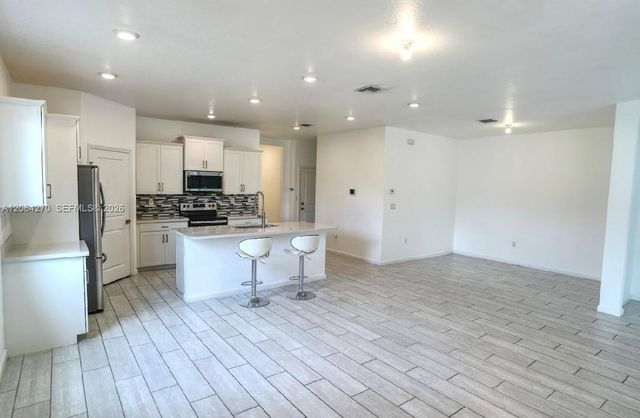 30600 SW 193rd Ave, Homestead, FL 33030
