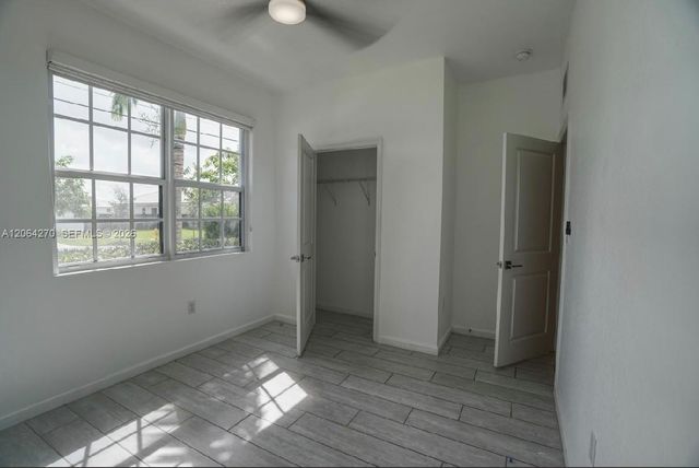 30600 SW 193rd Ave, Homestead, FL 33030