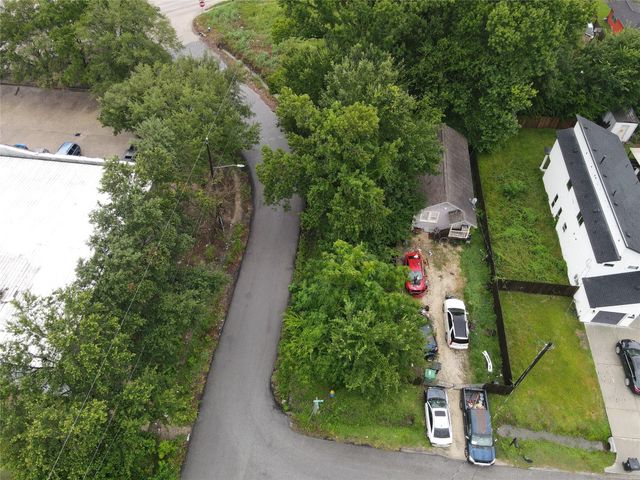 7900 Tower Street, Houston, TX 77088