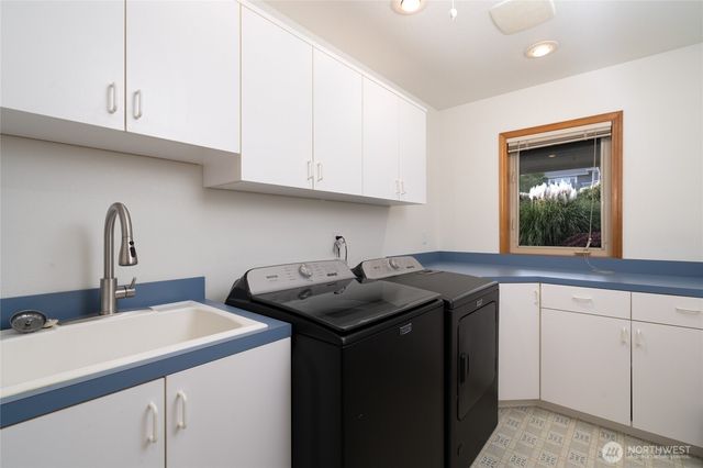 6404 Warren Street, Anacortes, WA 98221