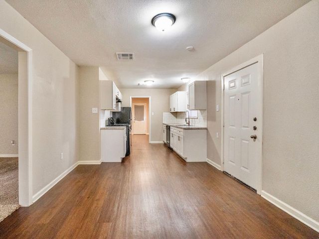 2918 16th Avenue N, Texas City, TX 77590