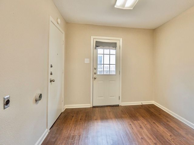 2918 16th Avenue N, Texas City, TX 77590