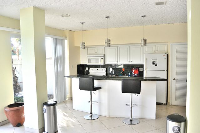 6000 N OCEAN Boulevard 10B, Fort Lauderdale, FL 33308