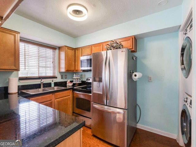 6940 Roswell Road C6, Atlanta, GA 30328