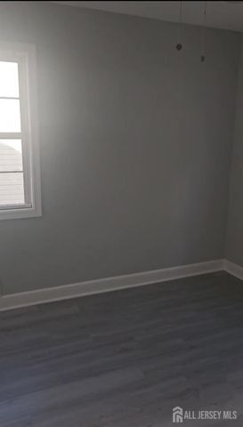 42 MacArthur Drive, Edison, NJ 08837