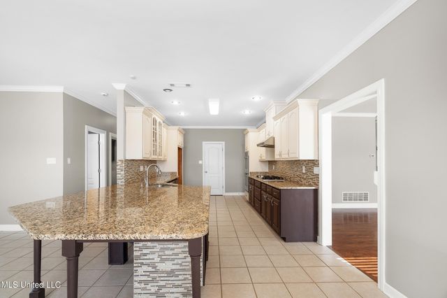 4985 Bobo Place, Olive Branch, MS 38654