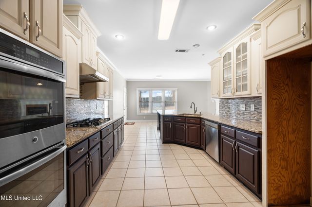 4985 Bobo Place, Olive Branch, MS 38654