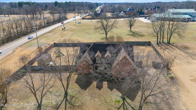 4985 Bobo Place, Olive Branch, MS 38654