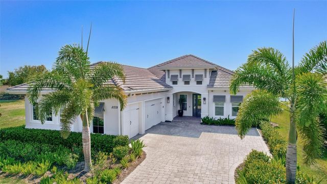 8278 PAVIA WAY, Bradenton, FL 34202