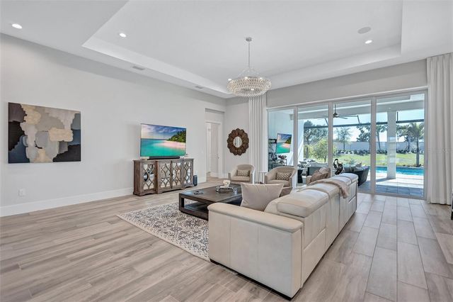 8278 PAVIA WAY, Bradenton, FL 34202