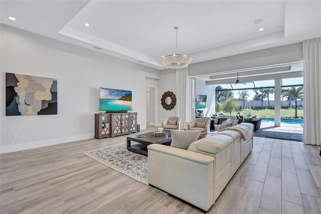 8278 PAVIA WAY, Bradenton, FL 34202