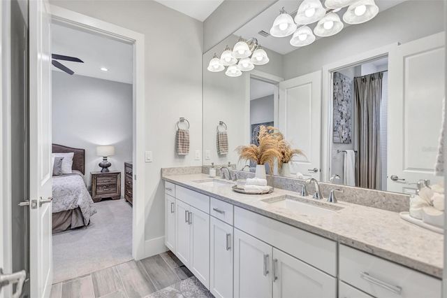 8278 PAVIA WAY, Bradenton, FL 34202