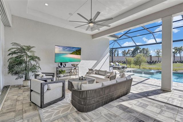 8278 PAVIA WAY, Bradenton, FL 34202