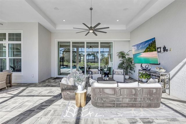 8278 PAVIA WAY, Bradenton, FL 34202