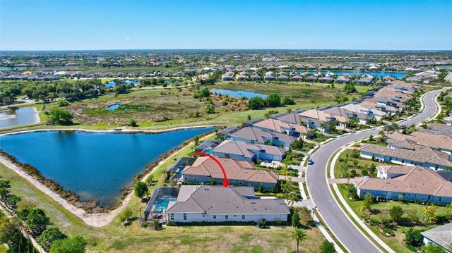 8278 PAVIA WAY, Bradenton, FL 34202