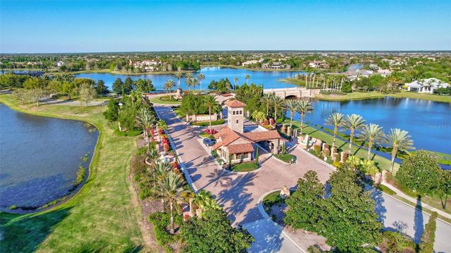 8278 PAVIA WAY, Bradenton, FL 34202