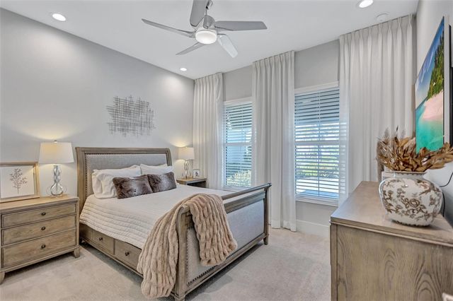 8278 PAVIA WAY, Bradenton, FL 34202