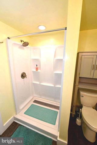 4210 MASSACHUSETTS AVE, Baltimore, MD 21229