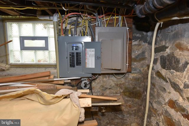 4210 MASSACHUSETTS AVE, Baltimore, MD 21229