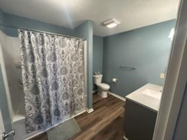 906 E 4th Street, Sedalia, MO 65301