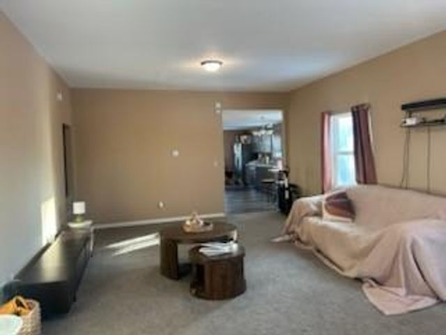 906 E 4th Street, Sedalia, MO 65301