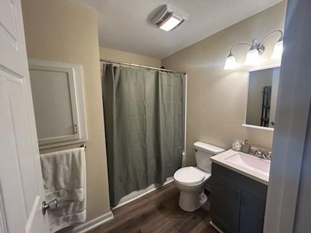 906 E 4th Street, Sedalia, MO 65301