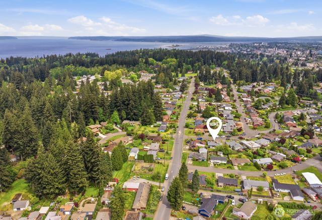 4893 Alpine Drive, Everett, WA 98203