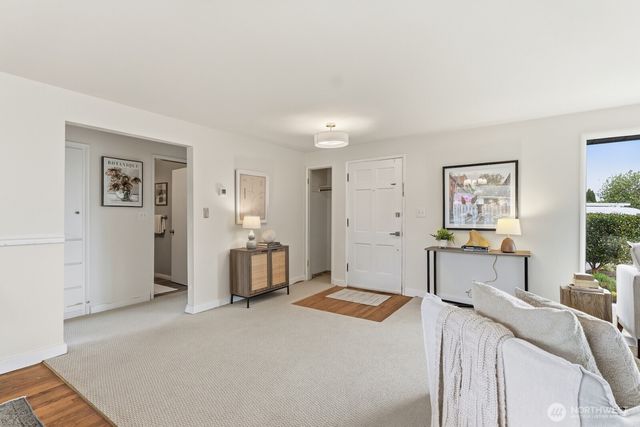 4893 Alpine Drive, Everett, WA 98203