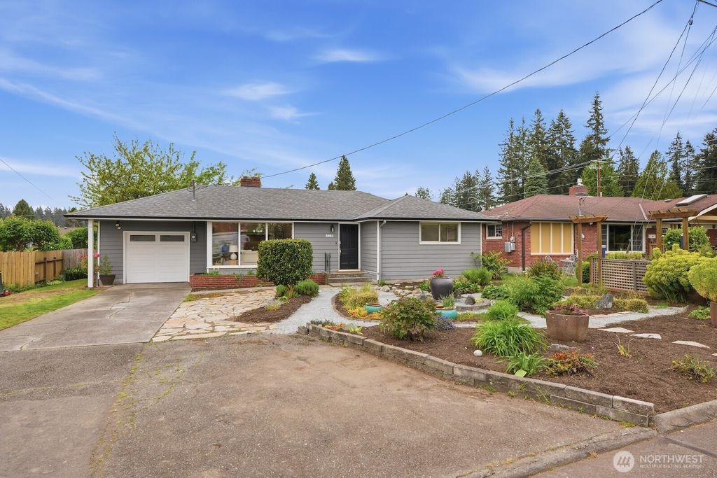 4893 Alpine Drive, Everett, WA 98203