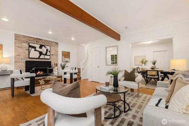 17110 66th Place W, Edmonds, WA 98026