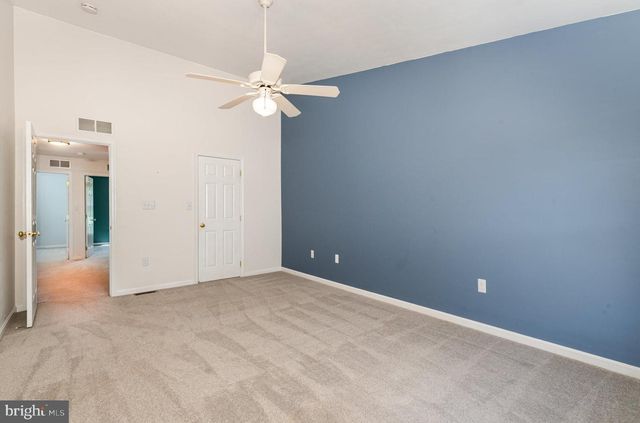 252 SADDLE RIDGE DR, Harrisburg, PA 17110